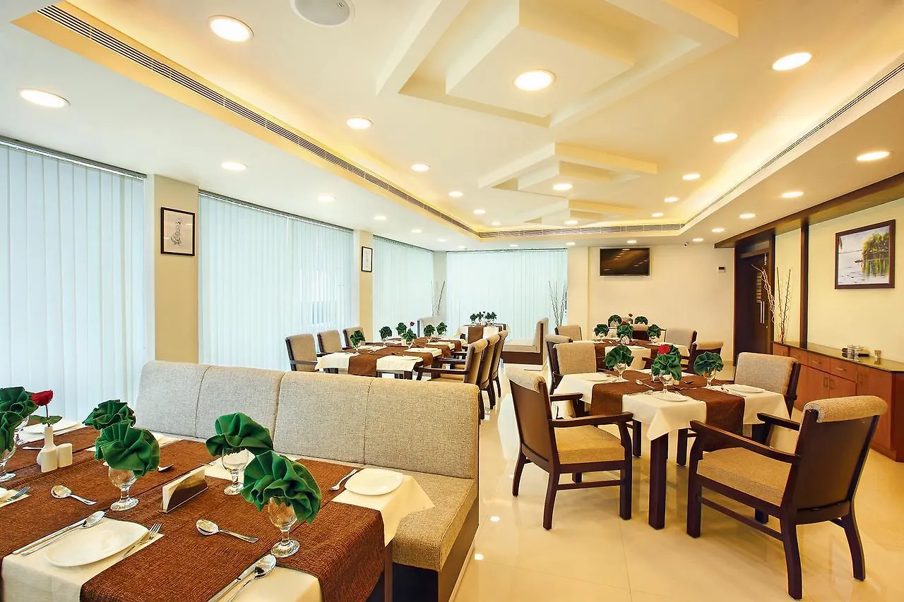 Joyees Residency Hotel Kottayam